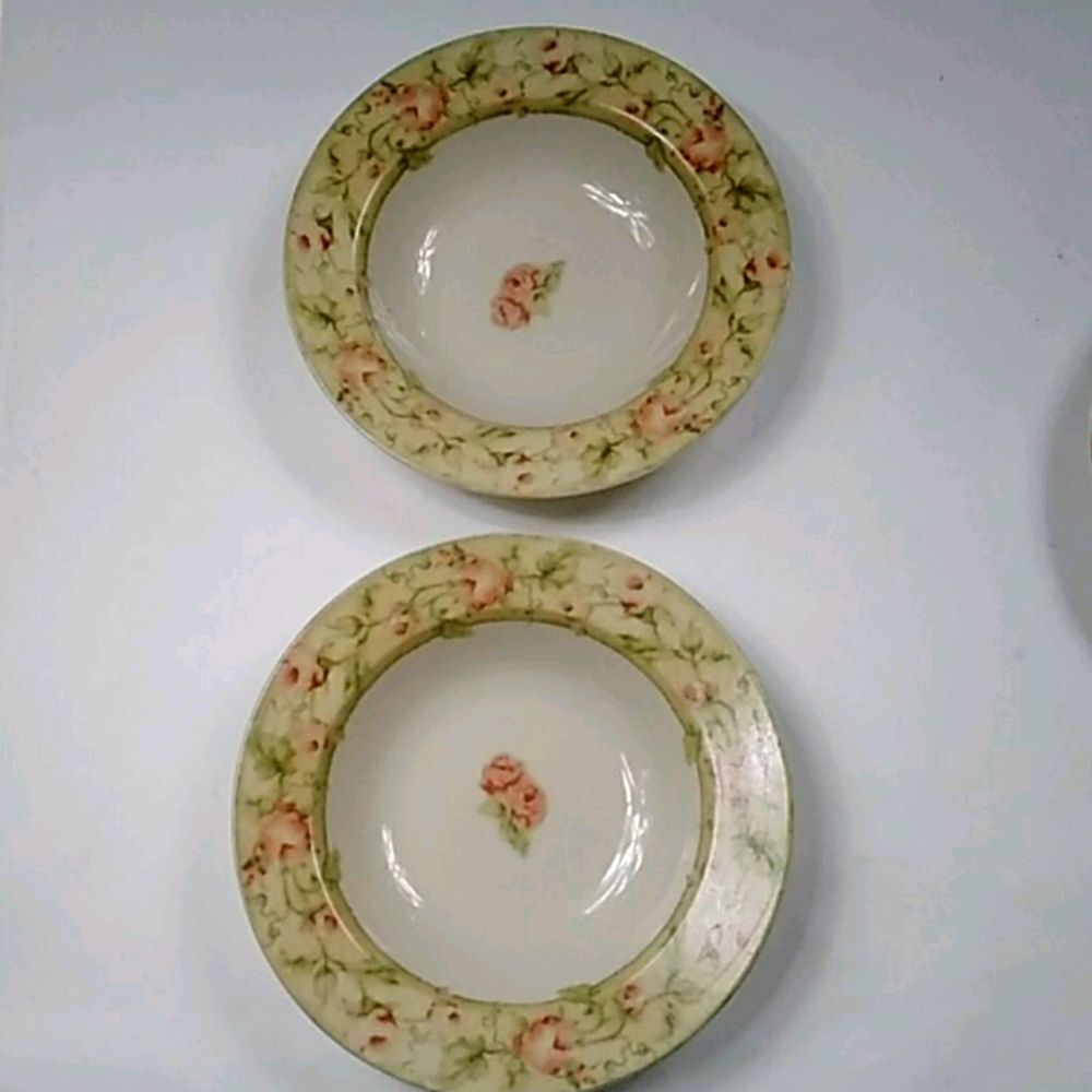 Set 2 Pc Cheri Blum for 222 FIFTH PTS INTERNATIONAL PLATES